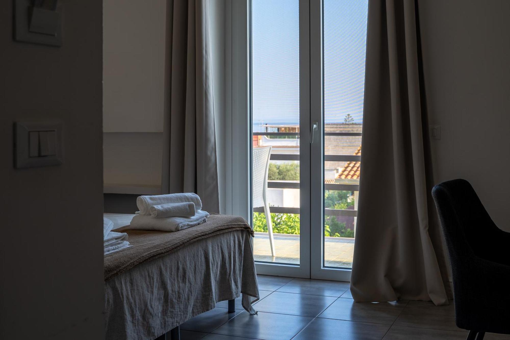 Villa Angela Suite Taranto Exteriör bild